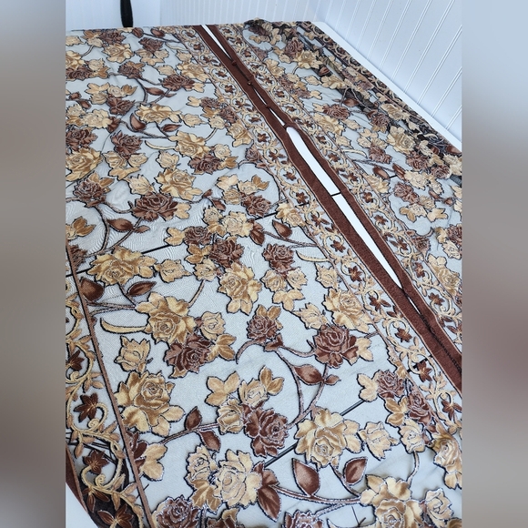 Women's Multi-Way Poncho Topper Scarf  Fringe Brown Tan Floral Rose Metallic OS - Picture 12 of 13